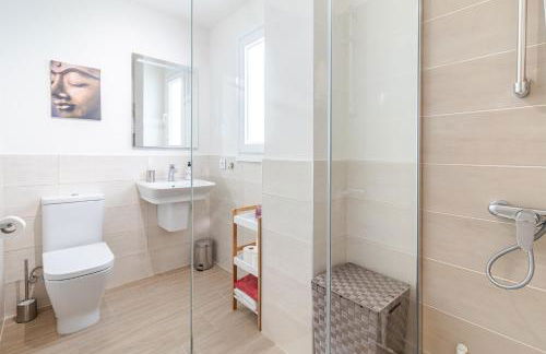 Brand New Apartment with Ocean & Volcano Views - Foto 21