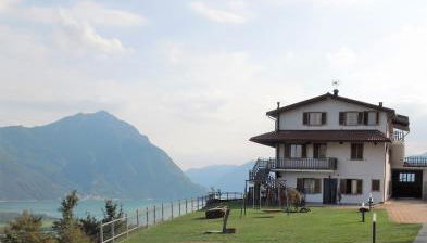 A. F.antastic V.iew - Photo 2