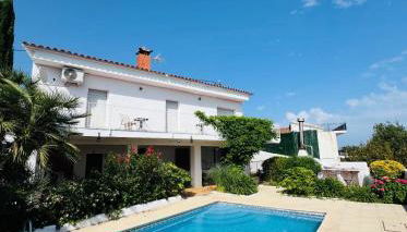 Exclusiva casa con vistas despejadas al mar y piscina privada - Foto 2