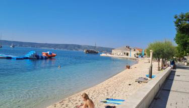 Val - Foto 2