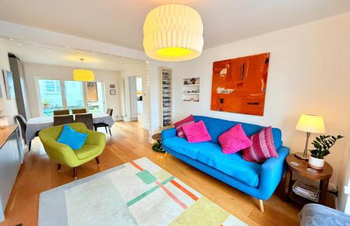 Redland's Fun & Colourful Artistic House - Foto 14