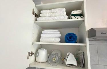 Modern Studio with Free Parking Near City Airport and ExCeL - Foto 7