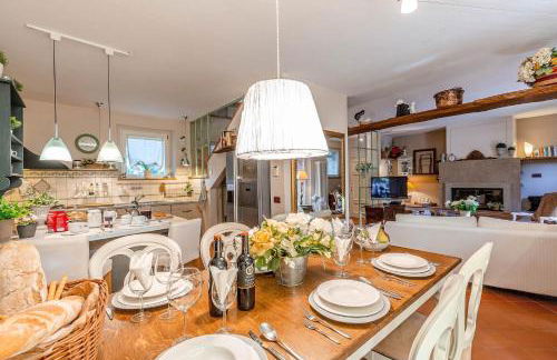 Villa Ester, a Stylish Farmhouse on the Hills - Foto 75