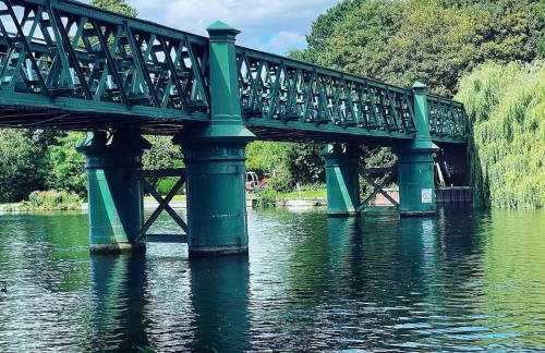 Stunning Classic Dutch Barge near Henley & Marlow - Foto 18