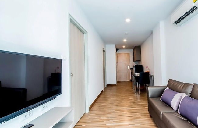 The Violin Sriracha - Photo 21