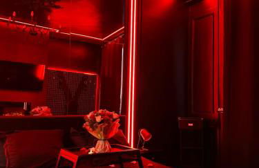 Love Room, L'interdit - Foto 1