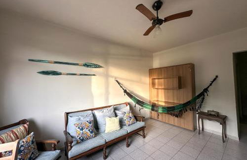 Apartamento com vista pro mar no Centro de Ubatuba - com estacionamento 2 quartos e cozinha completa - Foto 15