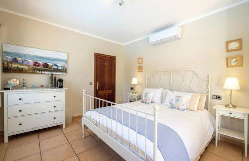 Nice villa Marpessa in Portals Nous with pool - Foto 48