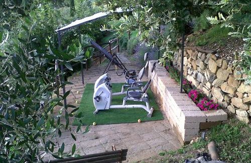 PODERE TORRICELLE 69B Pancole Gr, seaview infinity pool, jacuzzi, sauna, exclusive villa with 2 bedrooms for 4 - If you total 5 or 6 people there is an independent suite in main villa with private ensuite bathroom, kitchenette and garden dining area - Foto 65