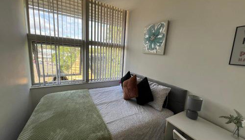 3 Bedroom Flat in Town Centre Wellingborough - Foto 2