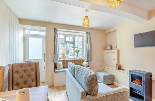 Duckling Cottage - Photo 2