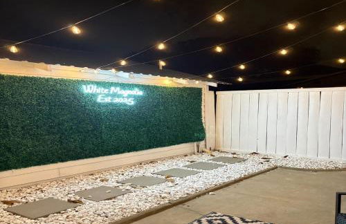 White Magnolia - Bakery Treats, Walk to Beach, Strand, Cruise, Pleasure Pier - Foto 9