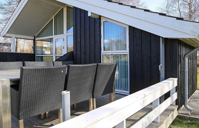 6 Person Holiday Home in Skibby - Foto 15