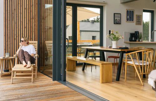 Rumiane pola - stodoła na Mazurach z widokiem na jezioro - Foto 22