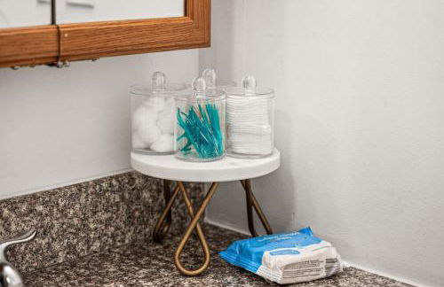 New Modern Apt in Chinatown Parking Available - Foto 17