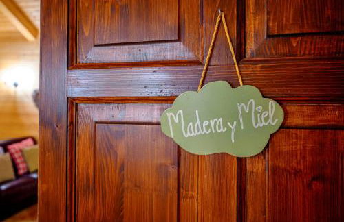 Madera y Miel Casa Rural con niños en Puy du Fou - Foto 31