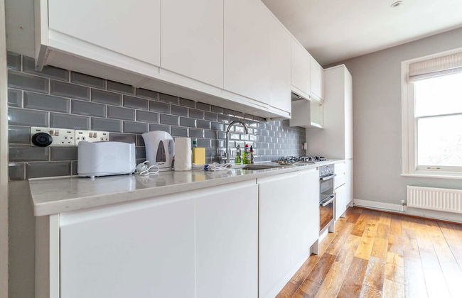 Modern 2-bed Flat in Shepherds Bush - Comfort & Style! - Foto 8