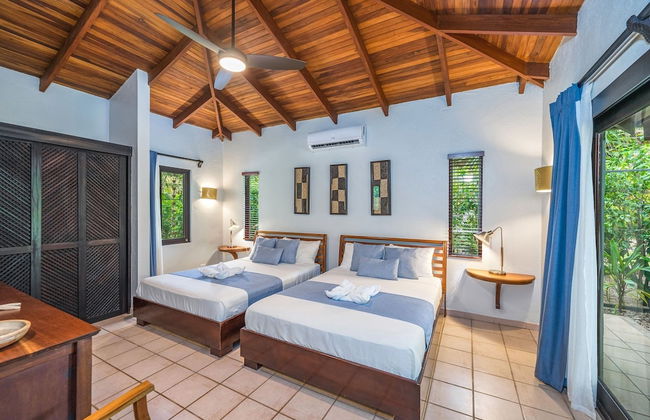 Tropical Retreat - Private Pool, Steps To Beach 2 Bedroom Villa by RedAwning - Foto 6