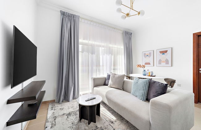 Silkhaus Art XII - Barsha Heights - Photo 1