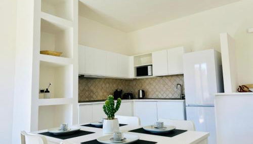 Sunshine Apartment - Appartamento Vicino al Mare, Cagliari, Sardinia - Foto 3, stove