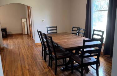 The Spruce House Family 4BR 2 Bath Great Location In Ogallala Close to Lake McConaughy - Foto 3