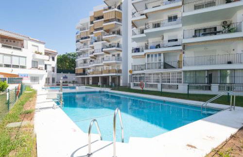 In front of SEA & CENTER - Foto 57