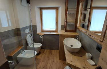 LA POESIA DOLOMITI APARTMENTS - Photo 27