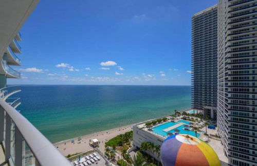 Beachfront Condo with Mesmerizing Views - Foto 22