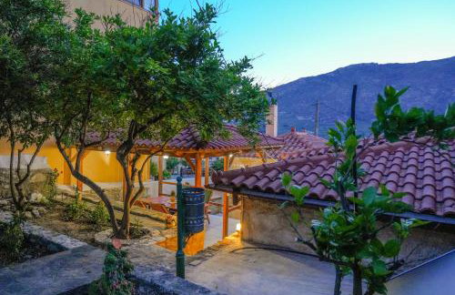 Chrysi's Boutique Traditional guesthouse - Photo 54