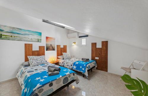 NEW Pools Wonderful Views AC - Foto 48