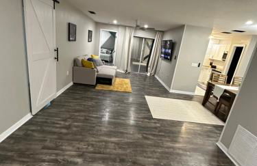 Home away from Home Near Ybor City, Cruise Port, and Downtown Tampa - Foto 31