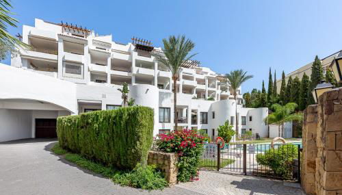 Beautiful two-bed apartment Mijas Golf - Photo 2