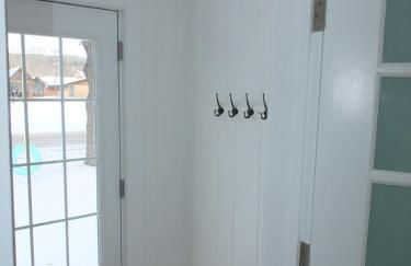 Beach Town Escape - Newly-Remodeled & Gorgeous! - Photo 22