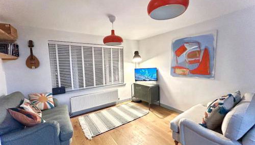 Bungalow, mountain and sea views parking - Foto 5