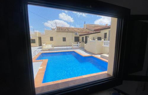 The Courtyard Studio Apartments - Foto 28