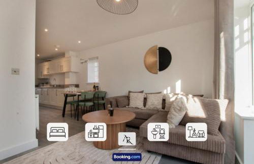 2 Bedroom House By AR Properties Short Lets & Serviced Accommodation Colchester with Garden - Foto 1