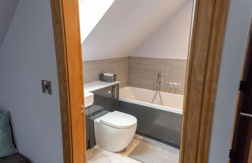 The Annexe, Luxury Property with Hot Tub at Pitilie Pods - Foto 11