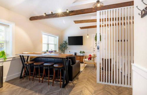 AmishGuestCottage~cozystudio~hottub~patio - Foto 9