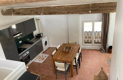 La Pomerolaise, Charmant appartement rénové dans une maison typique vigneronne - Foto 10