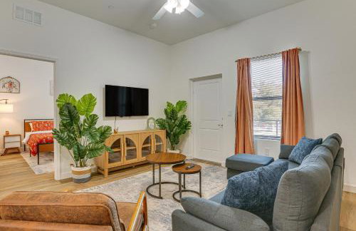 Walkable Downtown LaBelle Apt w/ Private Balcony! - Photo 1