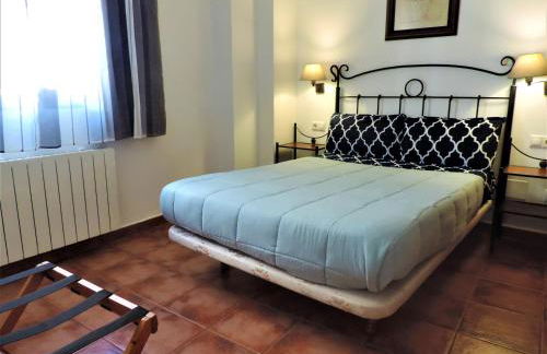 APARTAMENTOS CASERIA DE COMARES - Foto 5