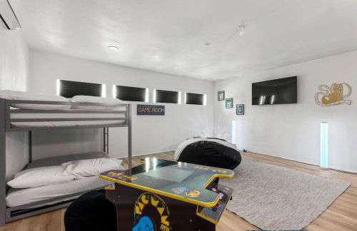 The Bonnie - 5 Bed Near Everything - Photo 57