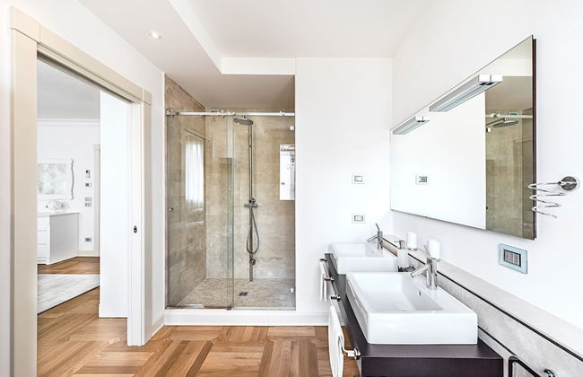 Luxury Lake Front Catullo A2 by Wonderful Italy - Foto 12