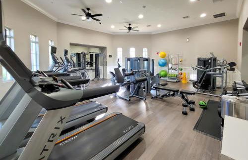 3Br 2Bath Condo Balcony 5min Conv Center 1388ft - Foto 21