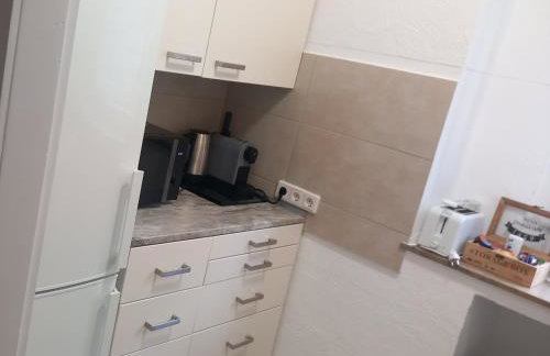 Neumühles Apartment Duisburg, großes TV, Wlan, Kaffeemaschine & Erdgeschoss - Photo 7