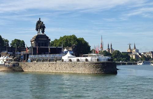 Rheinuferhaus - Foto 39