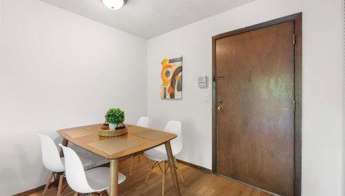 Workspace with Desk & Walkable to hospital & campus - Foto 2