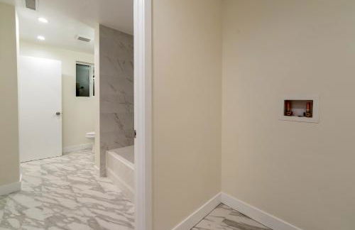 Nice Cozy Home - Photo 18