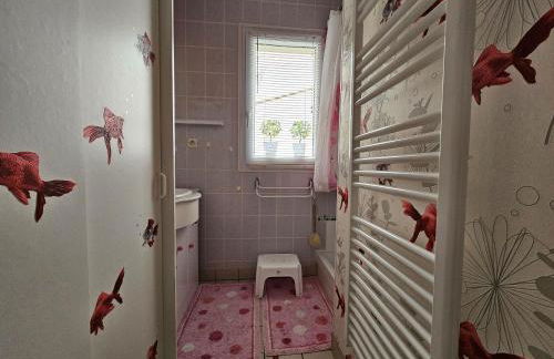 Maison confortable avec véranda et jardin, 4 pers, animaux sur demande - FR-1-476-88 - Foto 11