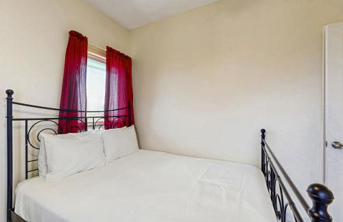 Amazing Canal Front Hot Tub Boat Ramp - Foto 16